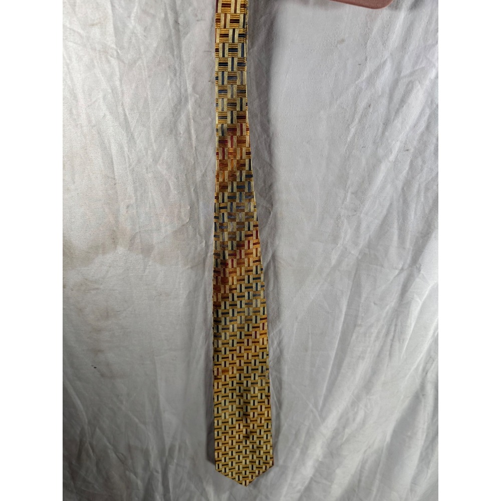 Roundtree & Yorke Mens Silk Tie Gold Bronze Geometric Basketweave Handmade tie